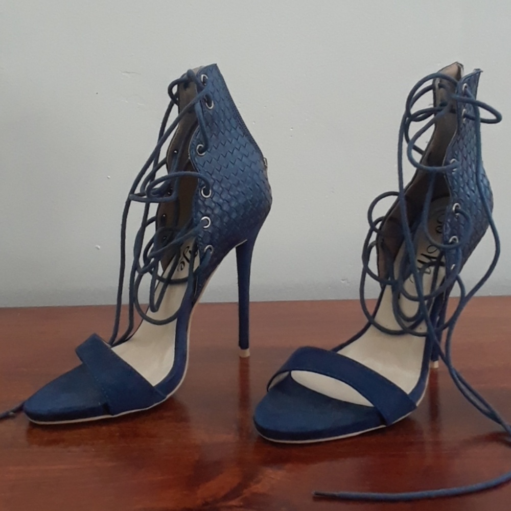 🌻Navy Bleu Open Toe Stiletto Heels🌻